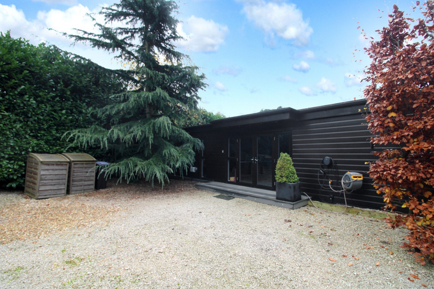 2 bedroom Bungalow in Moor Road, Bestwood Village