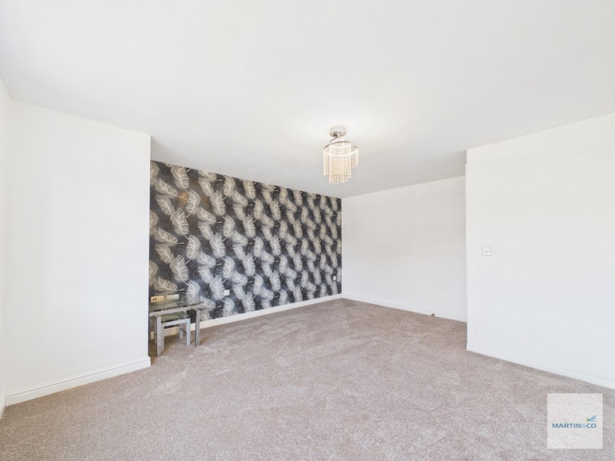 Ruby Way, Mansfield