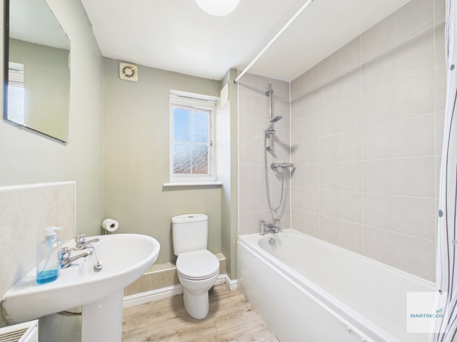 2 bedroom Flat for Letting Ruby Way, Mansfield