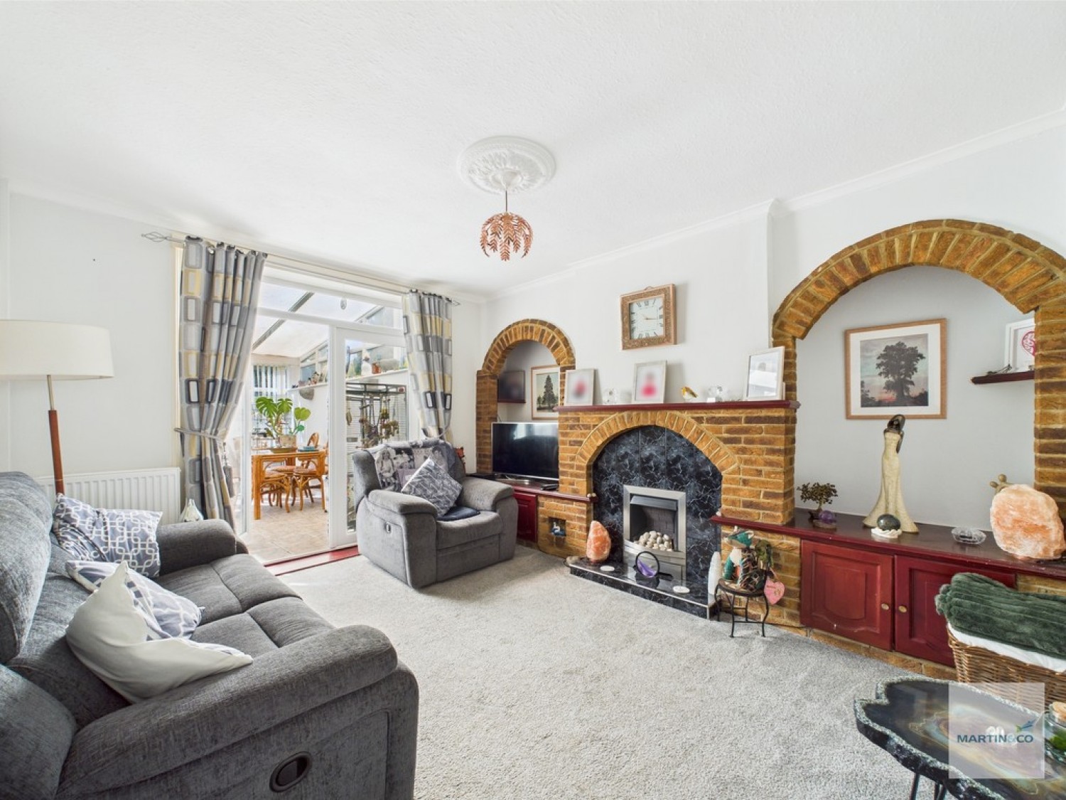 Farfield Avenue, Beeston
