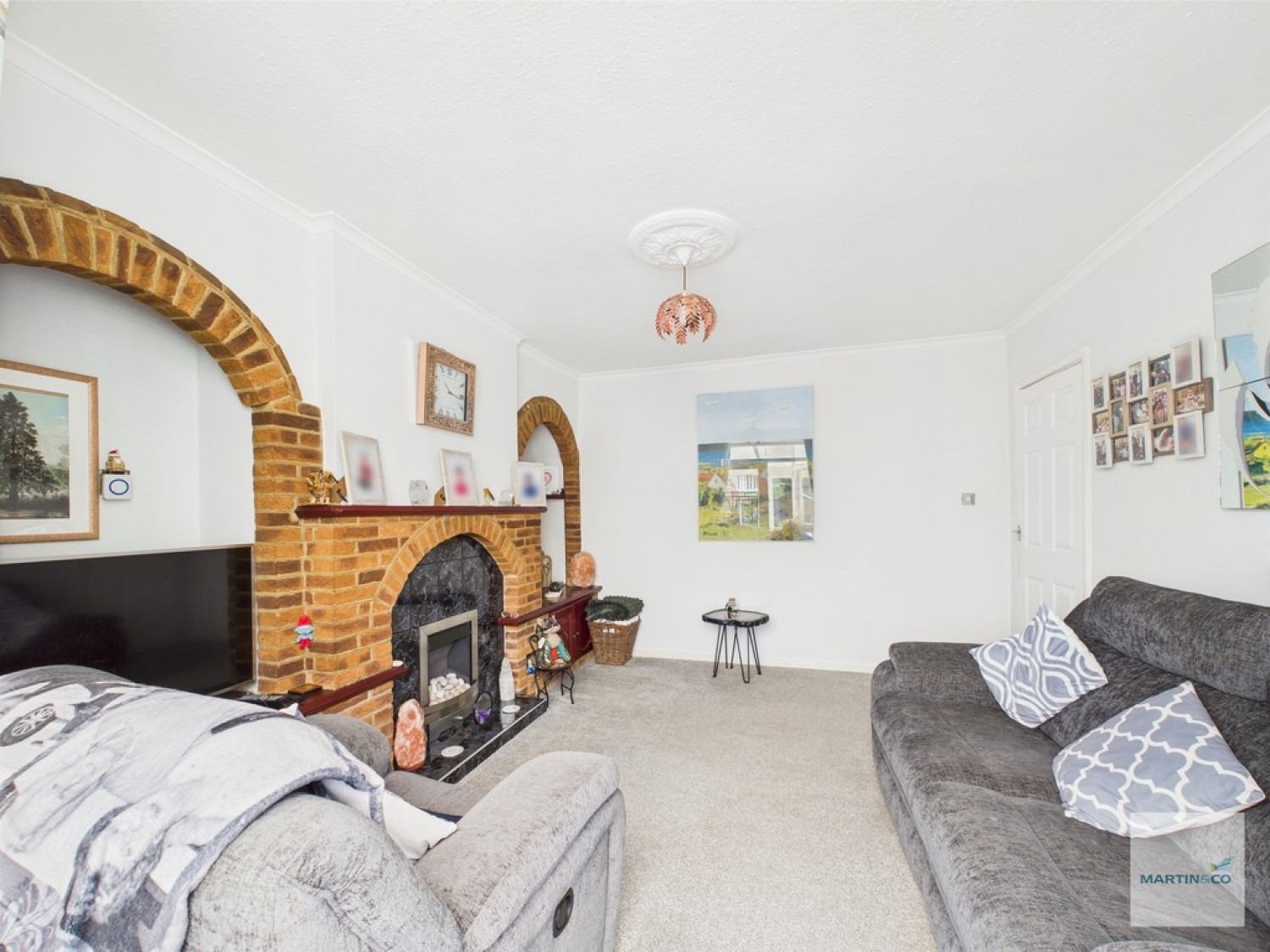 Farfield Avenue, Beeston