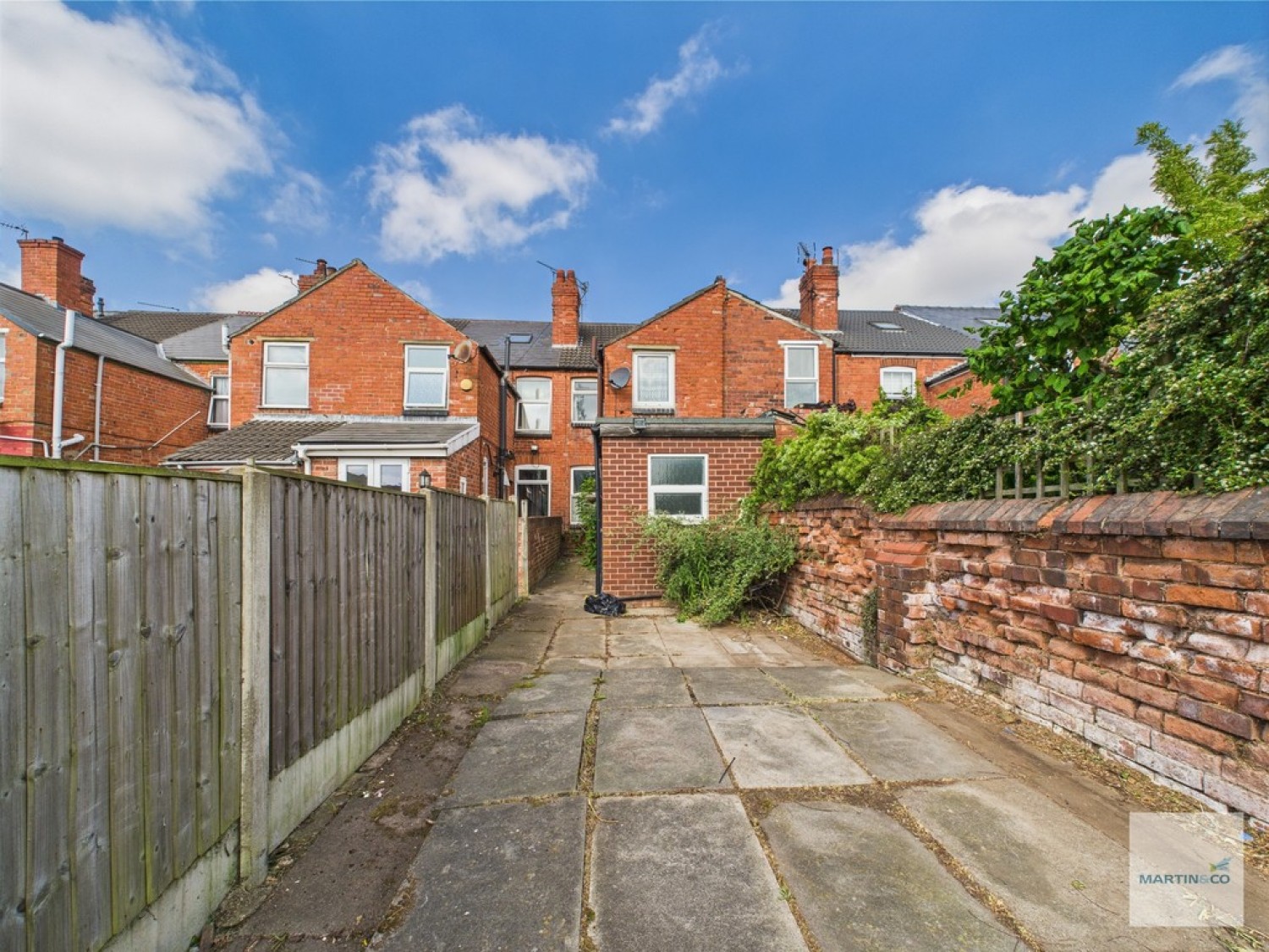 Montague Road, Hucknall