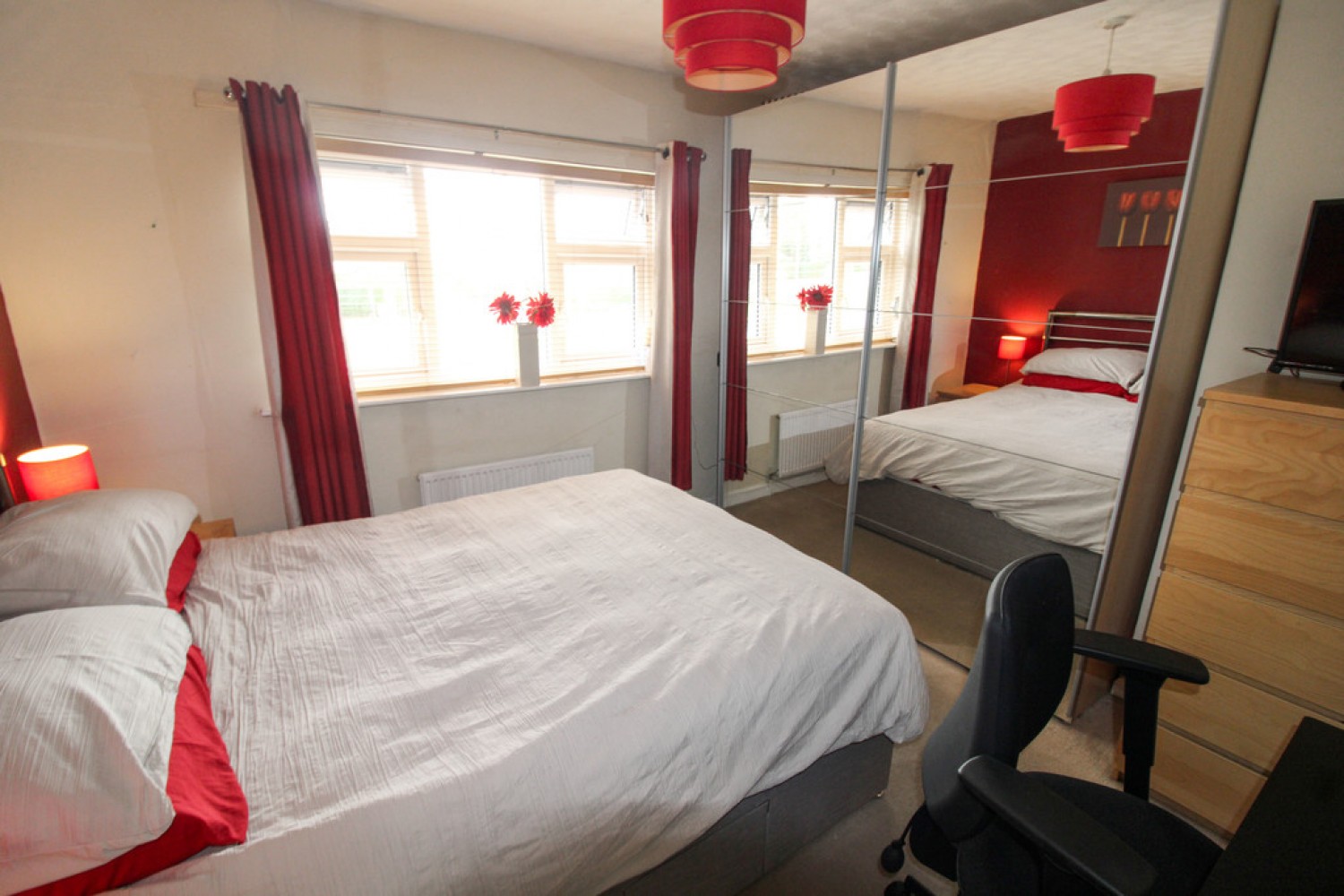 3 bedroom House for Sale Woodside Road, Beeston