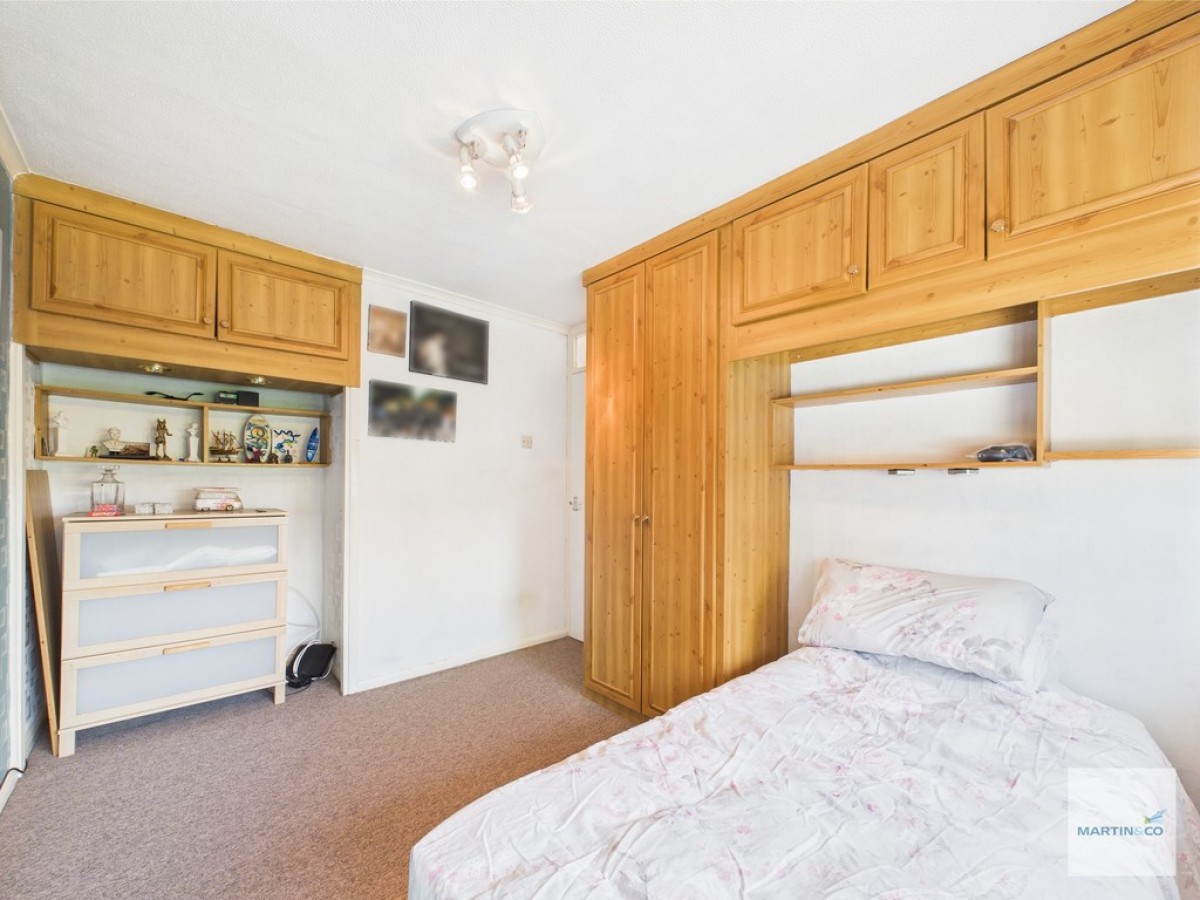 St Johns Crescent, Hucknall