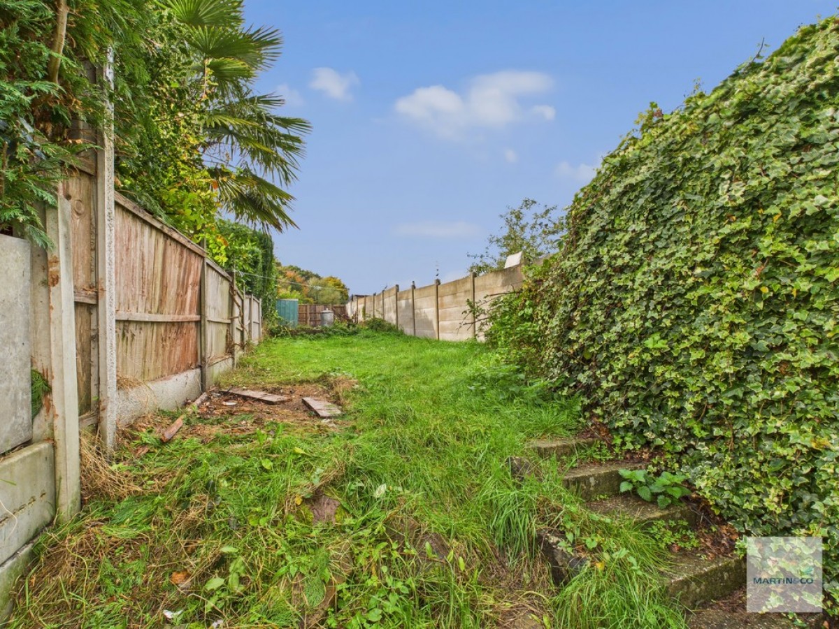 Byron Road, Annesley