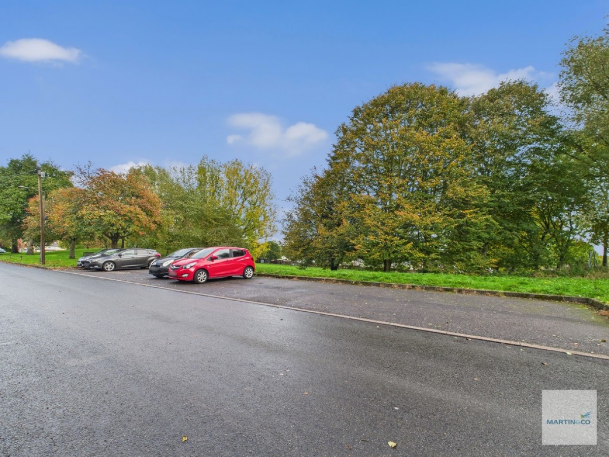 Byron Road, Annesley