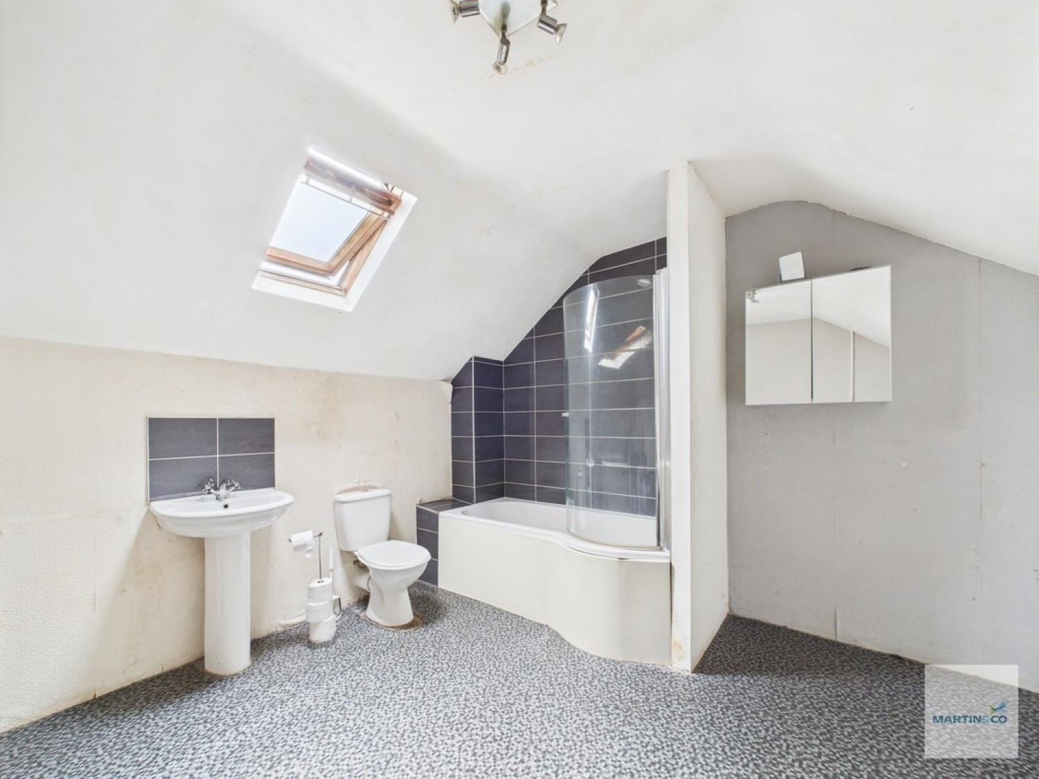 2 bedroom House for Sale Carlingford Road, Hucknall