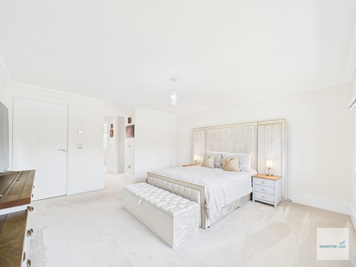 Nicker Hill, Keyworth, Nottingham