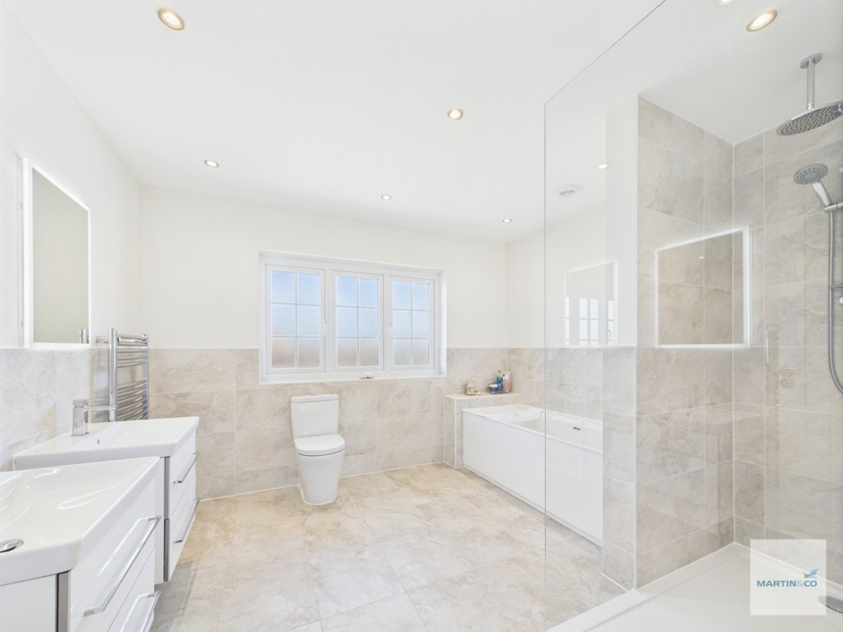 Nicker Hill, Keyworth, Nottingham