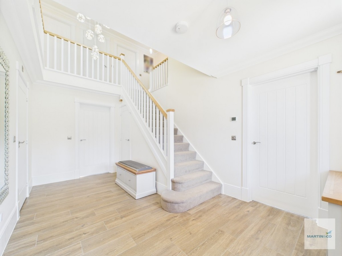 Nicker Hill, Keyworth, Nottingham