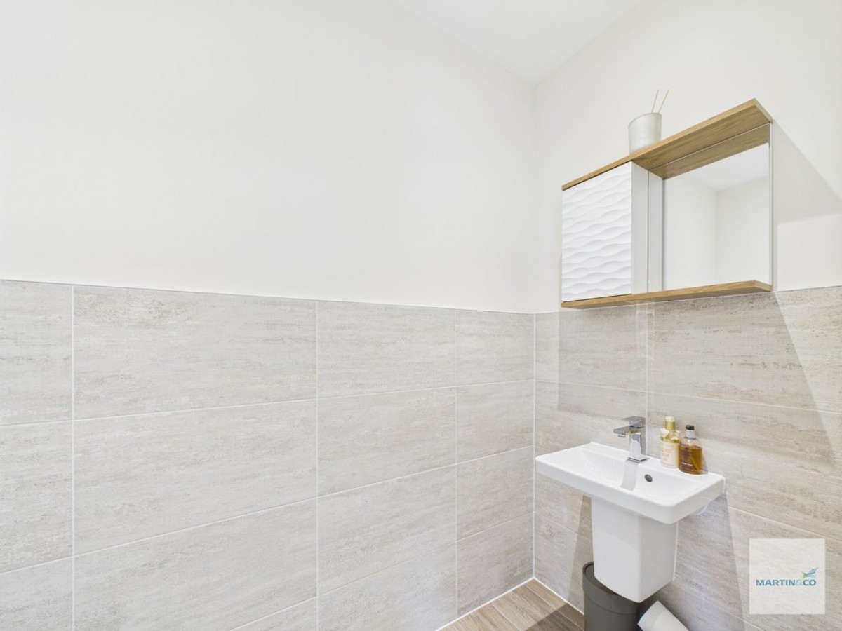 Nicker Hill, Keyworth, Nottingham