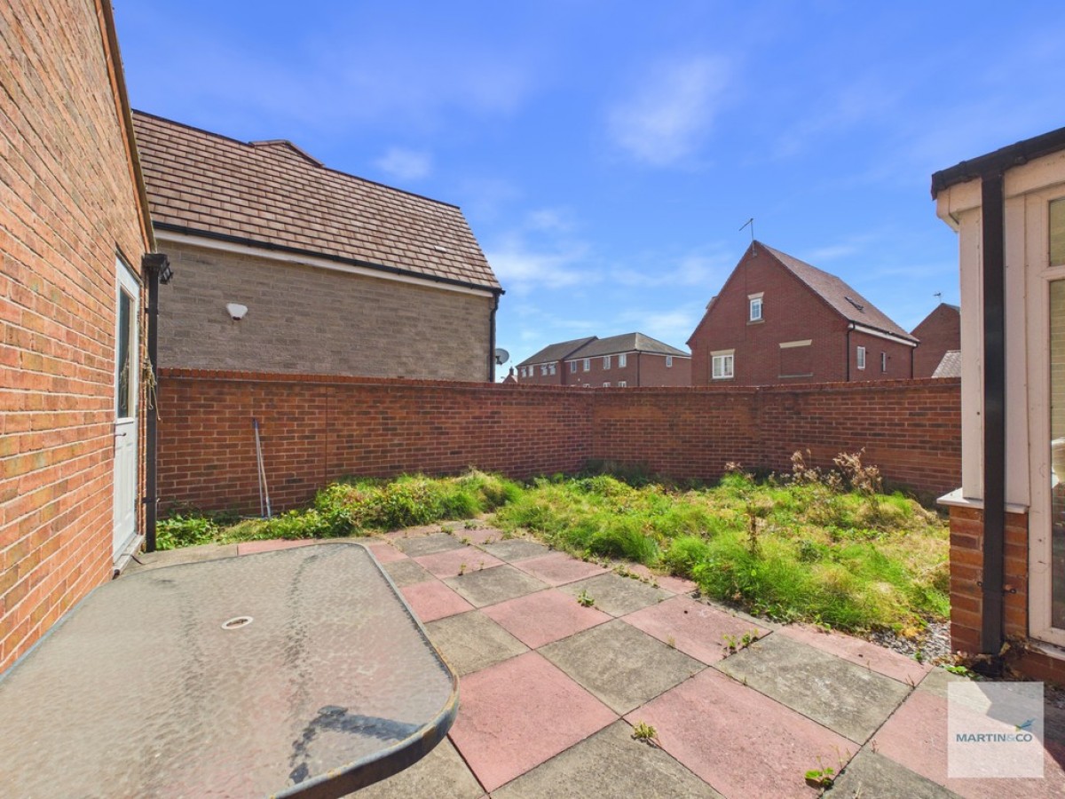 Hawthorne Avenue, Hucknall