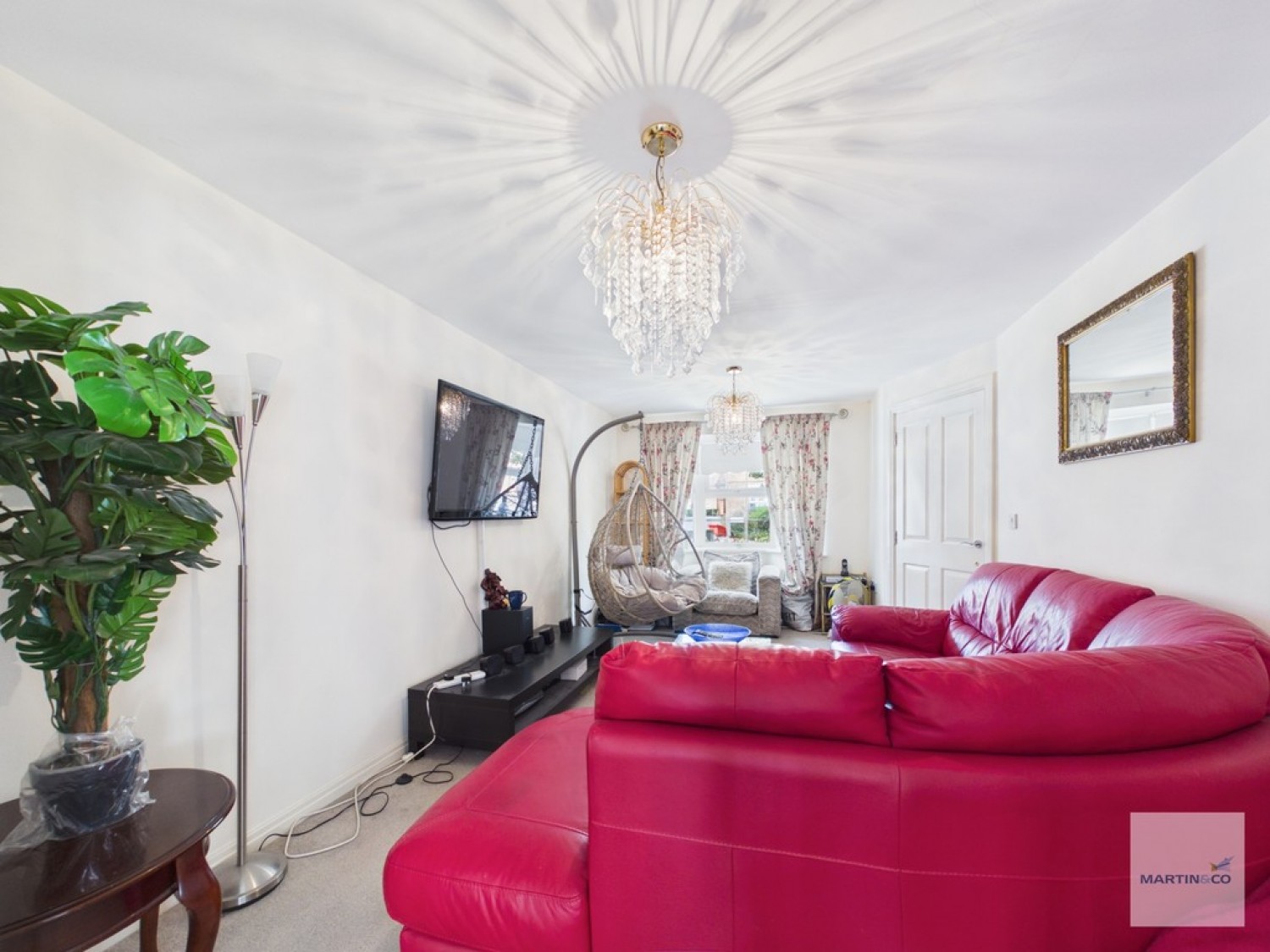 5 bedroom House for Sale Hawthorne Avenue, Hucknall