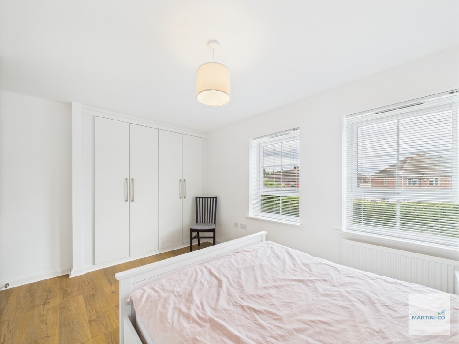 Marciana Grove, Hucknall