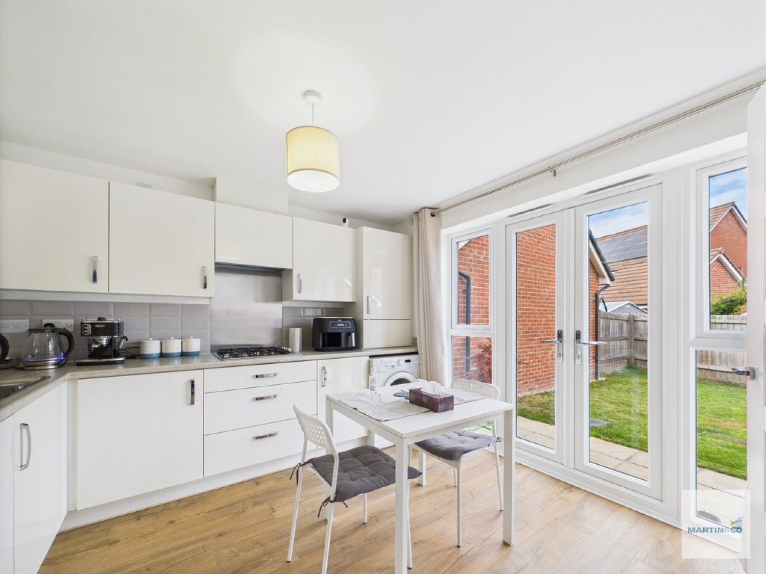 Marciana Grove, Hucknall
