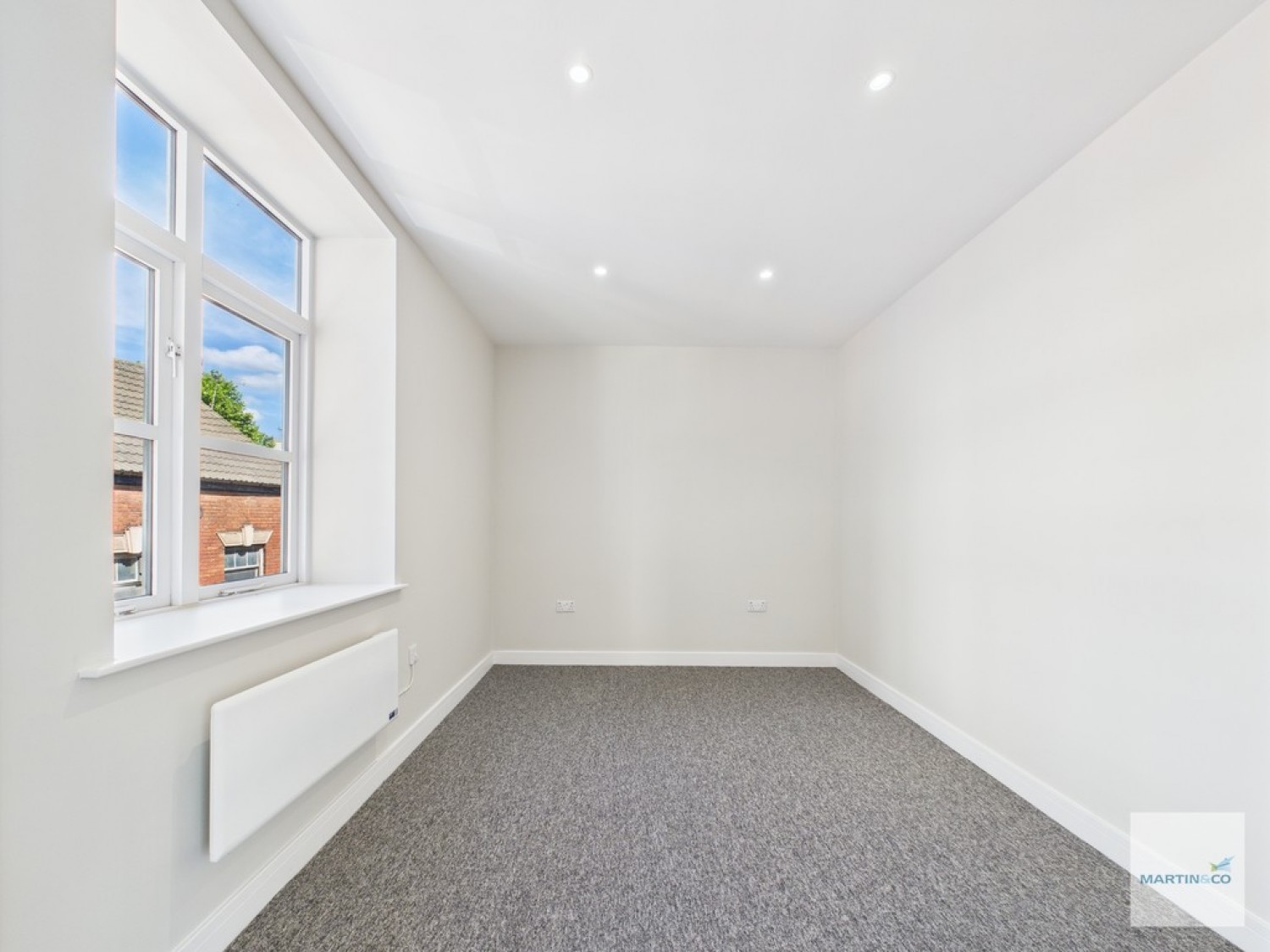 Second Floor Flat, 17 St James Street