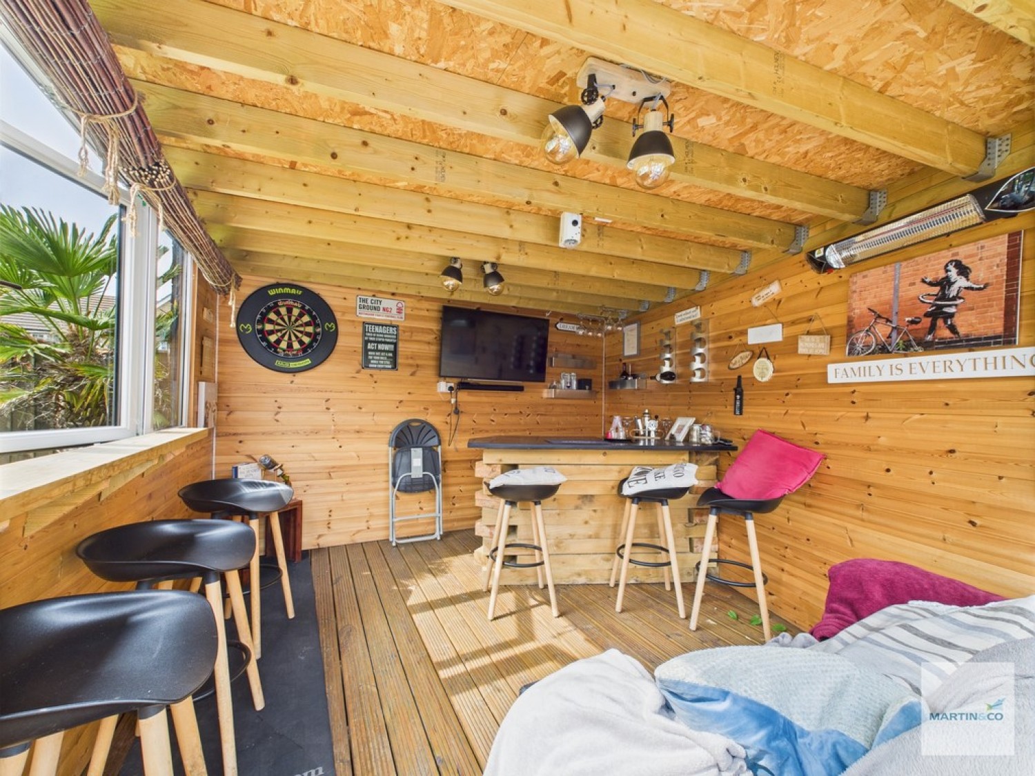 Sheridan Way, Hucknall