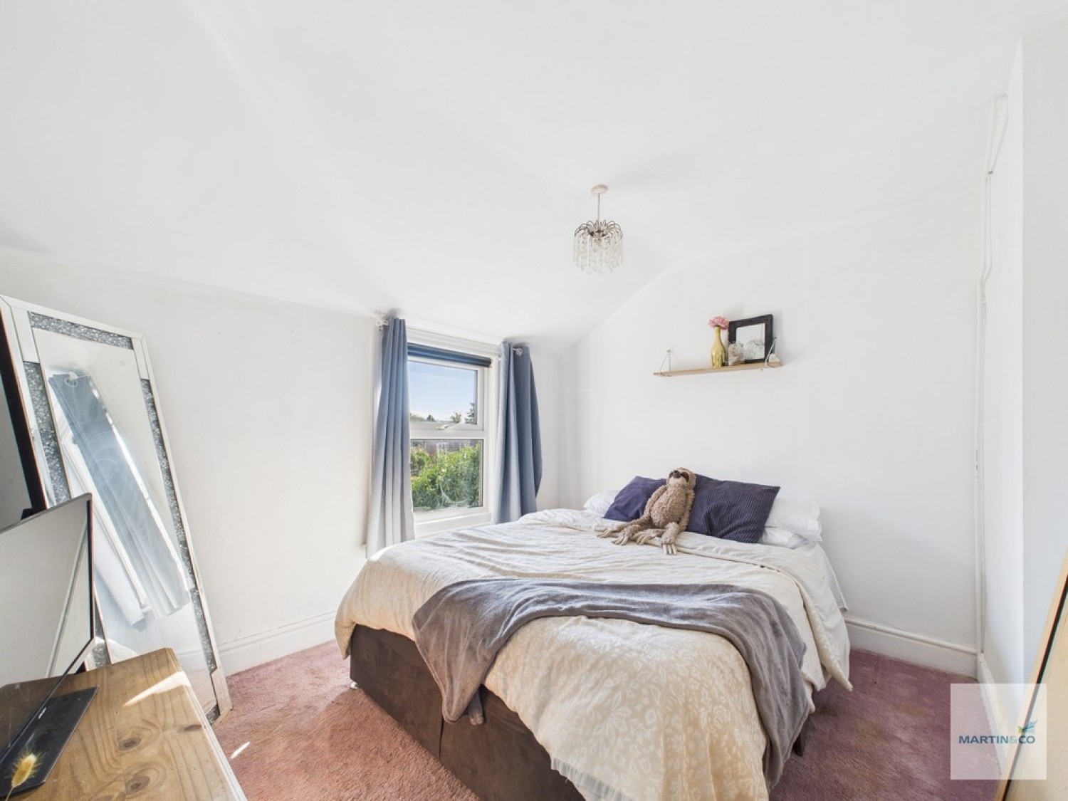 Garden Road, Hucknall