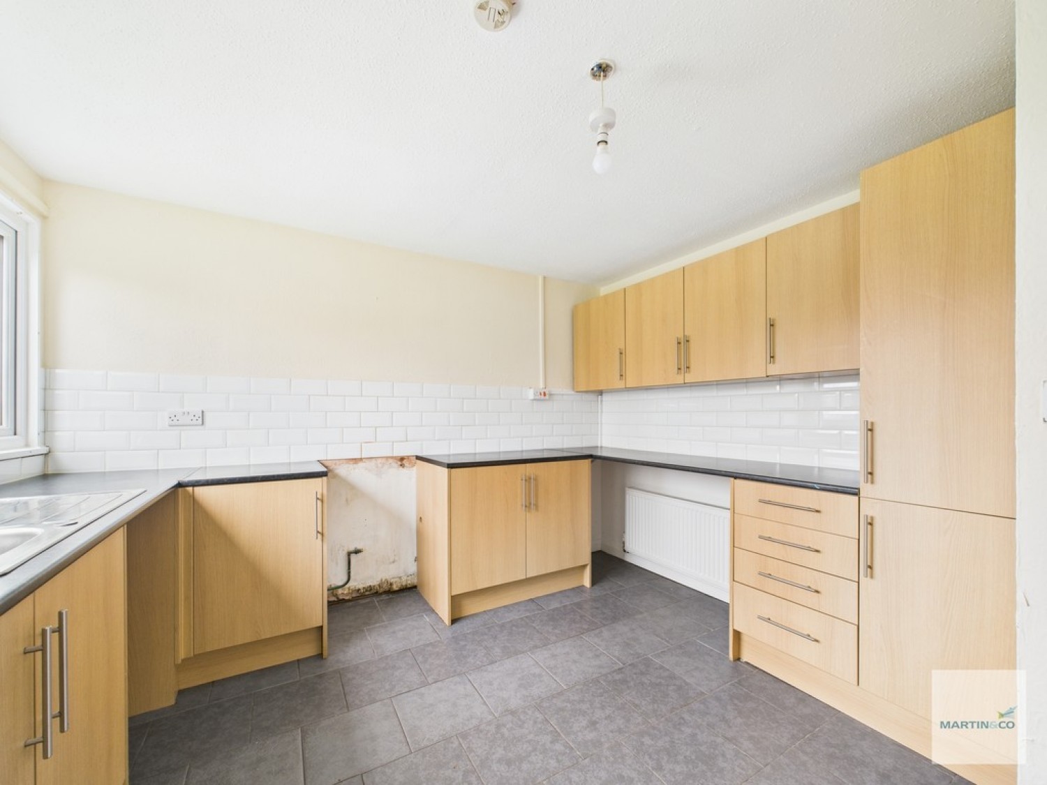 2 bedroom House for Letting Kildonan Close, Strelley