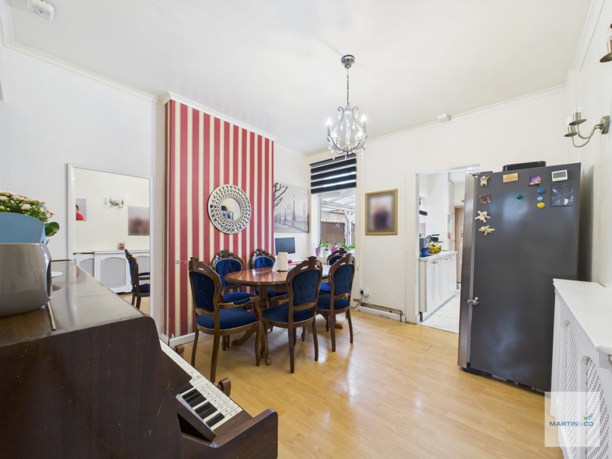 Sandford Avenue, Long Eaton