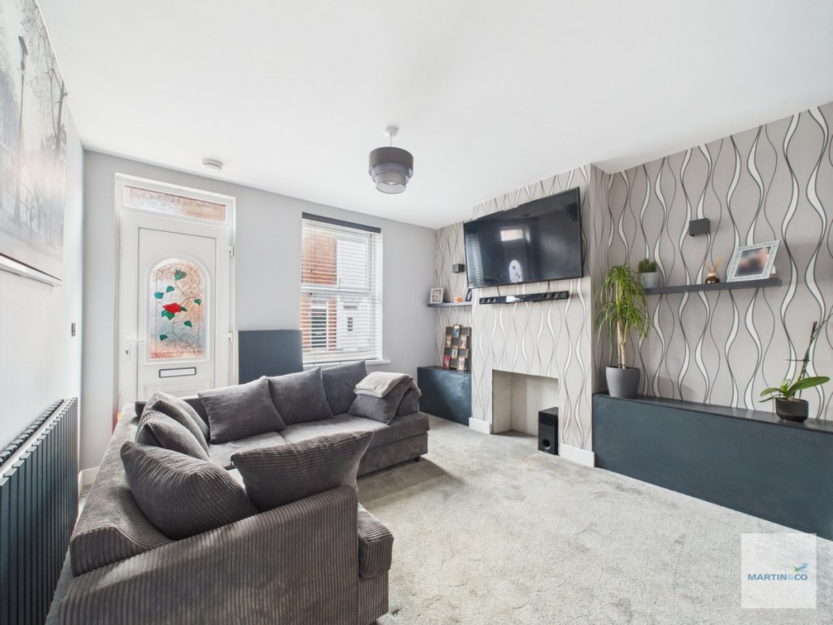 Carlingford Road, Hucknall