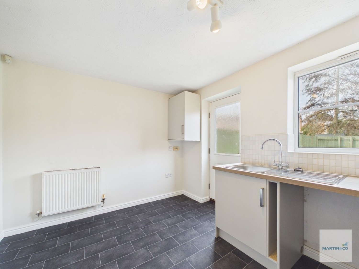 2 bedroom House for Sale Robin Bailey Way, Hucknall