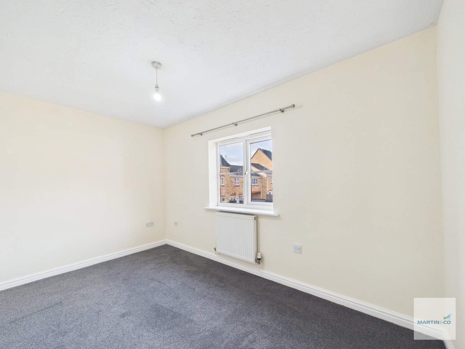 2 bedroom House for Sale Robin Bailey Way, Hucknall