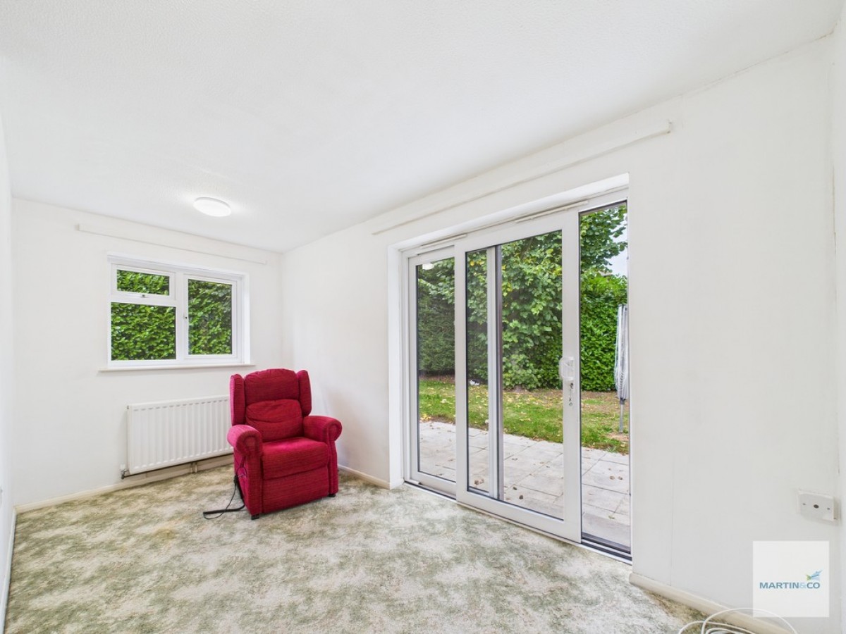 Bridge Green, Strelley, Nottinghamshire