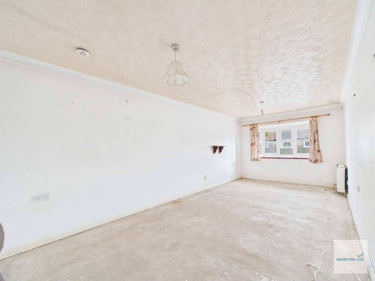 Hallcroft Court , Hucknall