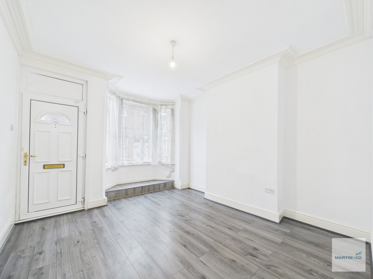 Cedar Road, Forest Fields