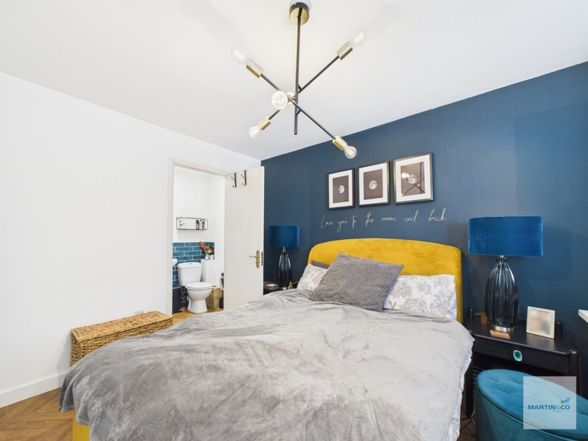 Biggart Close, Chilwell