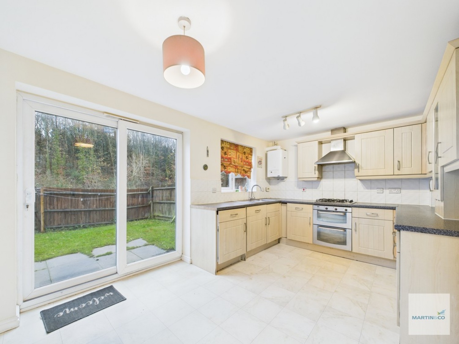 3 bedroom House in Pagett Close, Hucknall