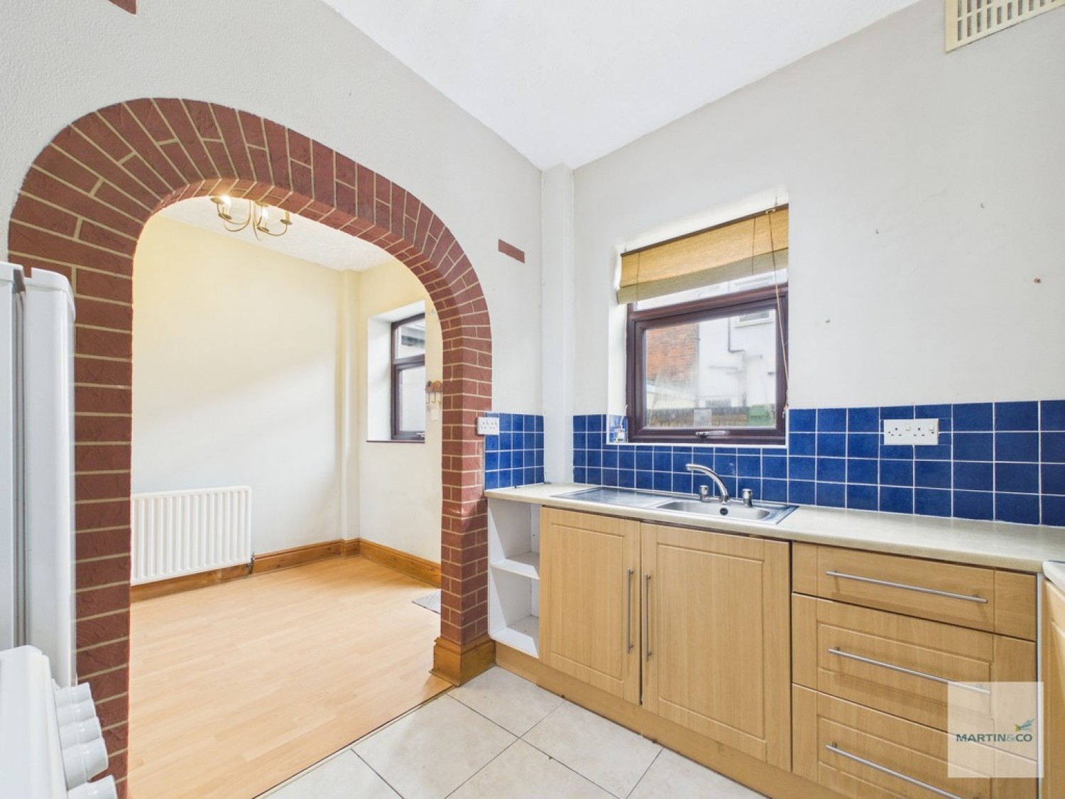 2 bedroom House for Sale The Square, Bestwood Village