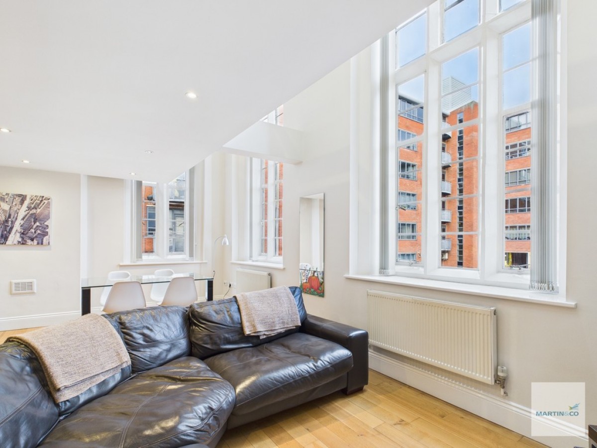 The Convent, College Street