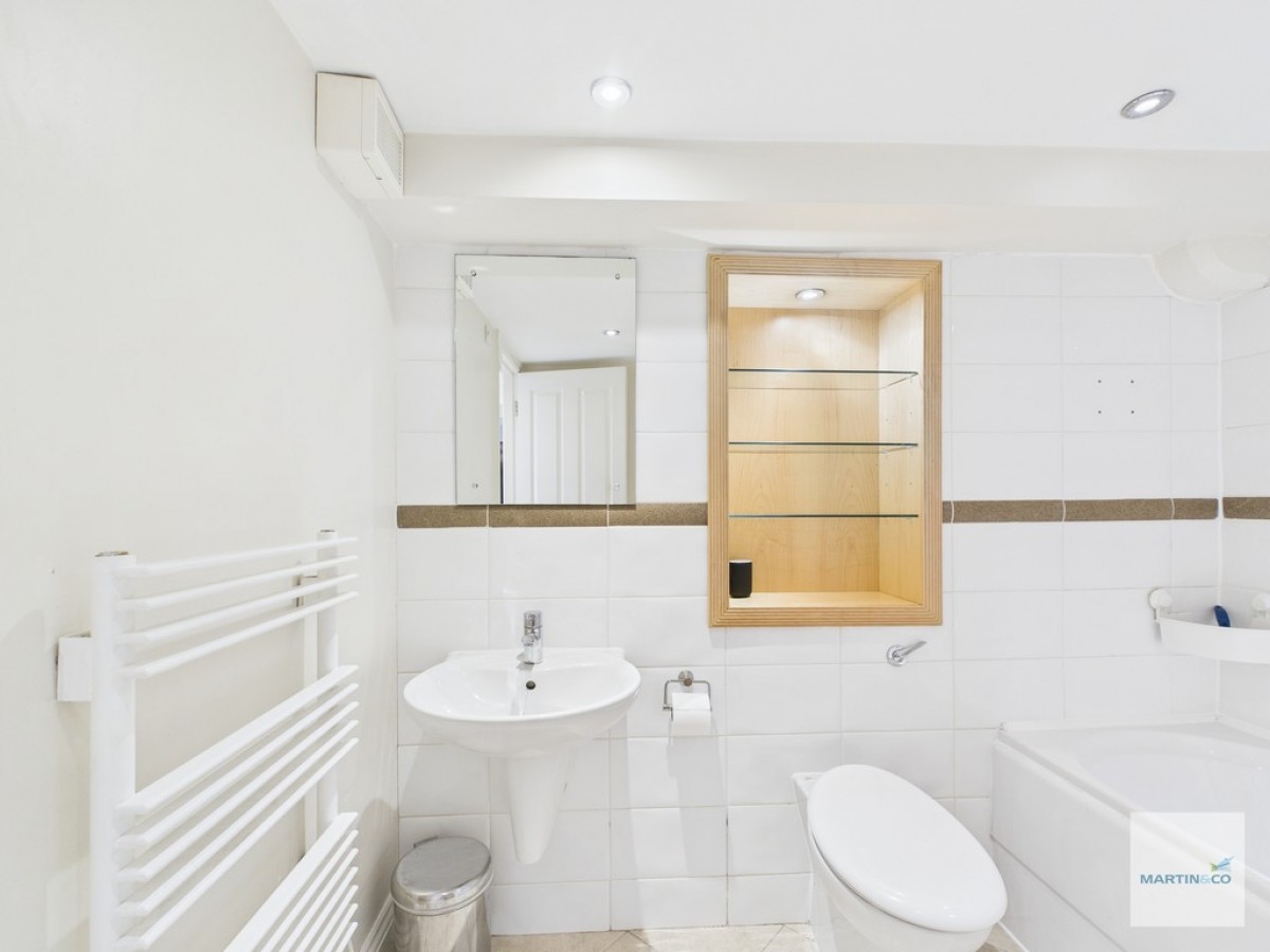 The Convent, College Street