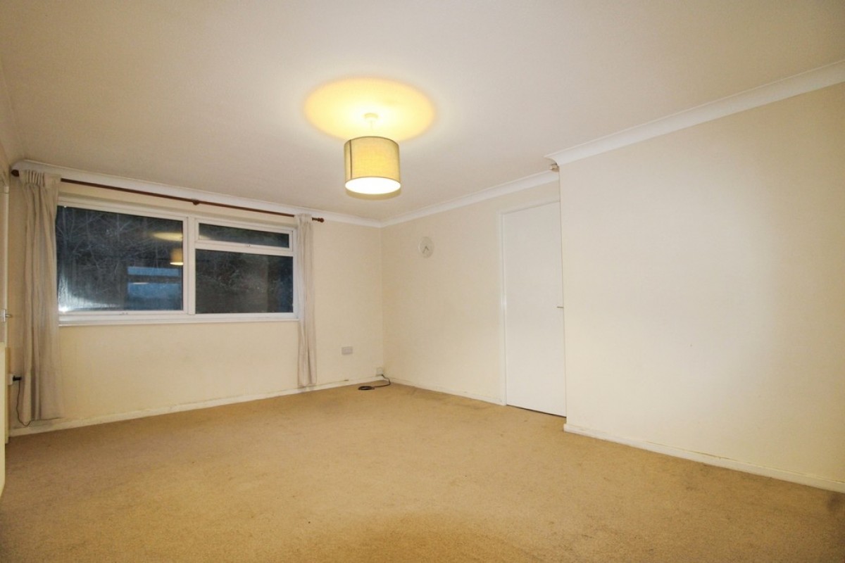 Woodstock Avenue, Bobbers Mill