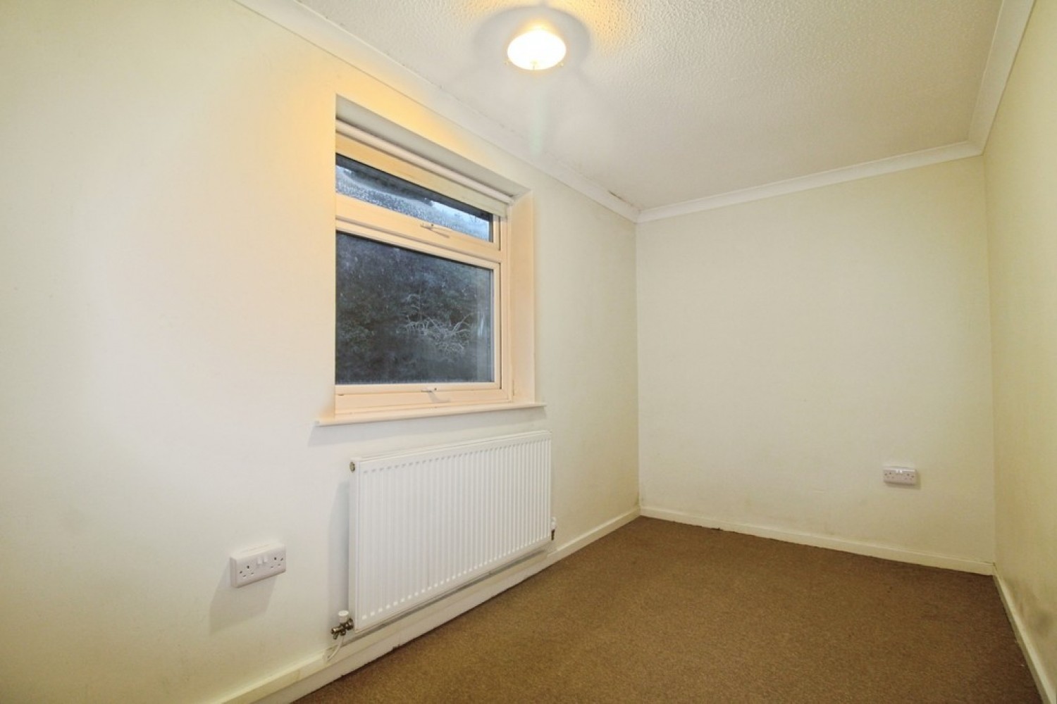 2 bedroom Flat for Letting Woodstock Avenue, Bobbers Mill