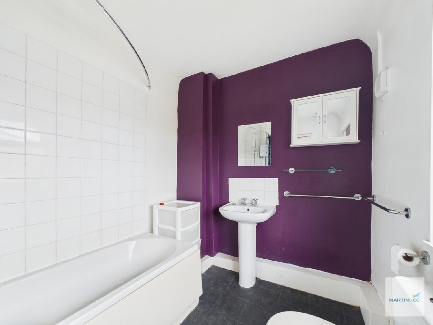 3 bedroom House for Sale Charnock Avenue, Wollaton