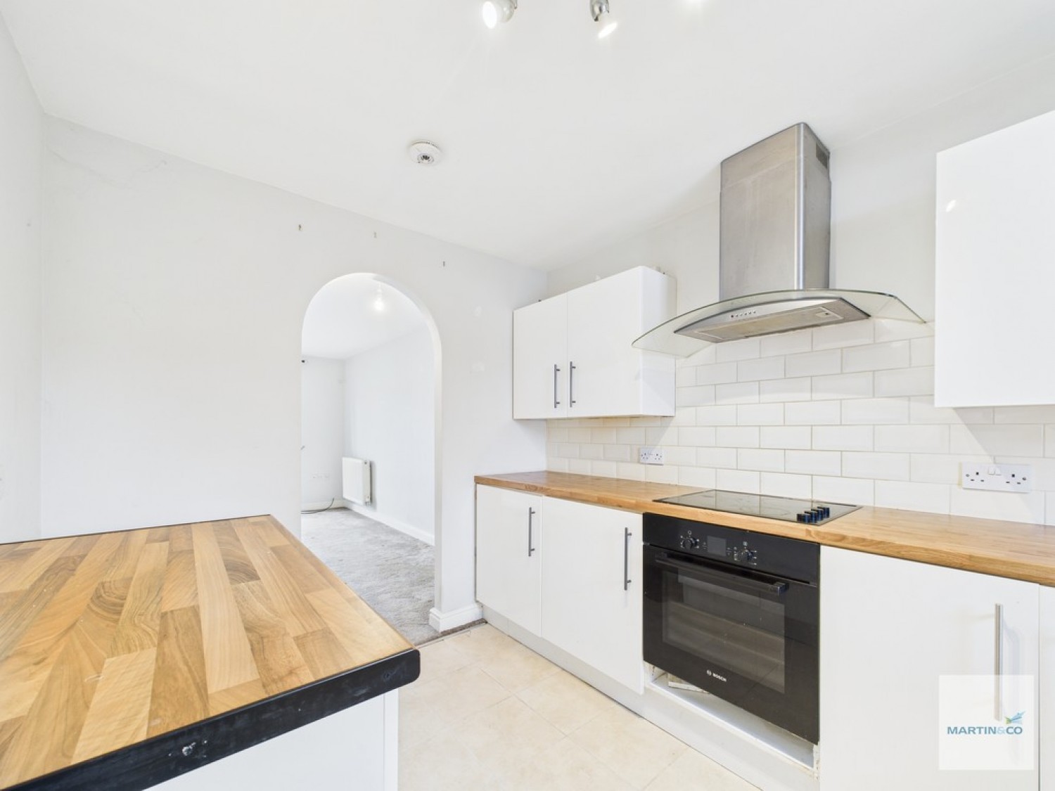 2 bedroom Bungalow for Sale Beaver Green, West Bridgford