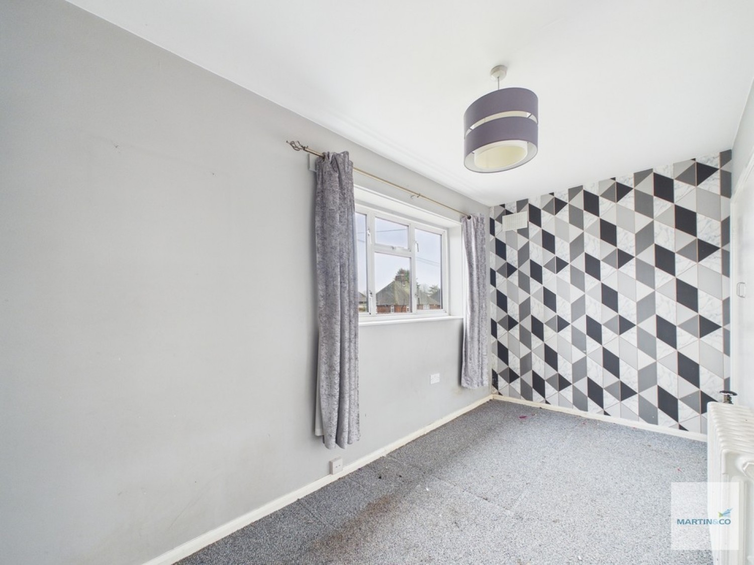 3 bedroom House in Long Hill Rise, Hucknall