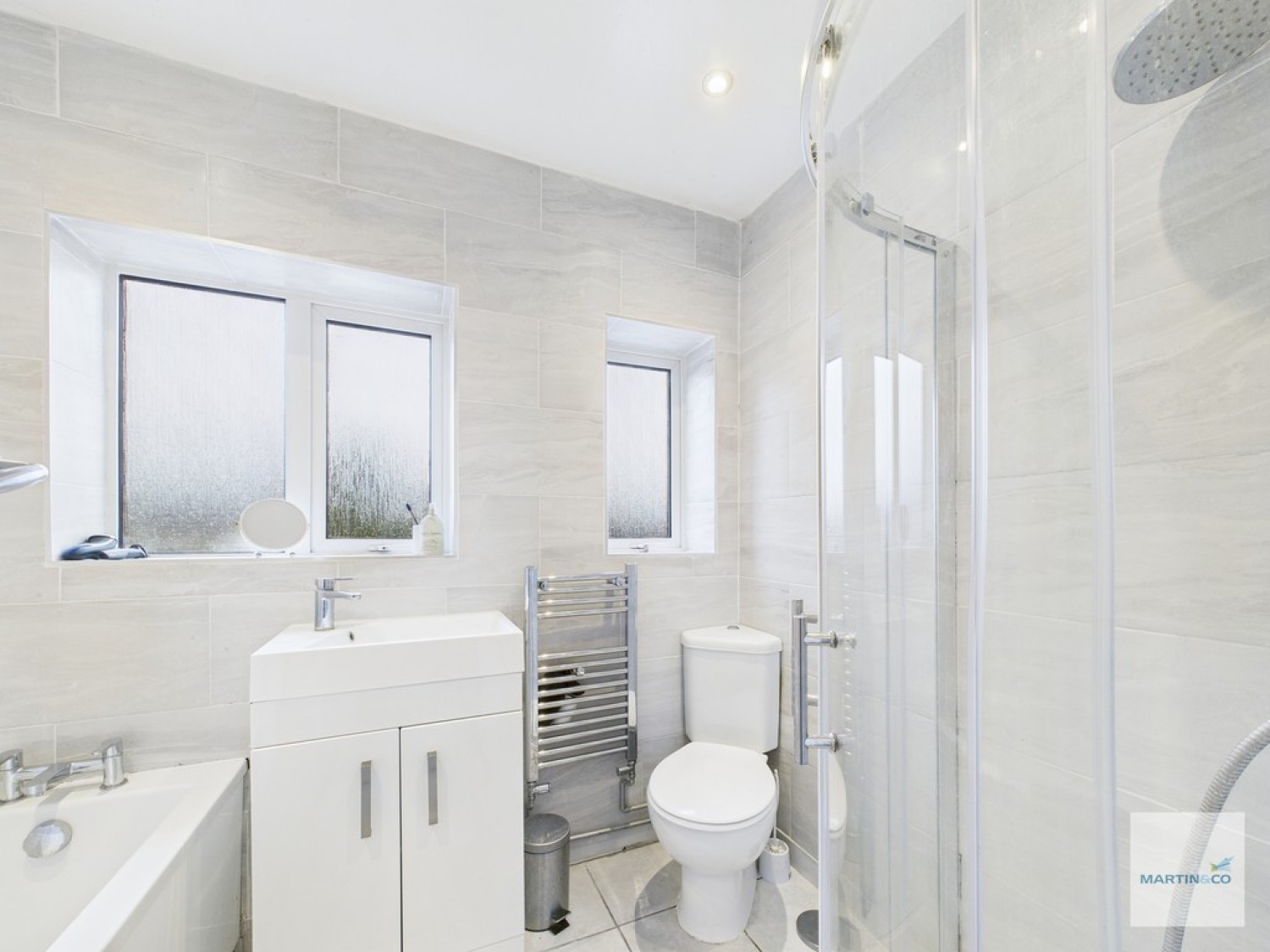 3 bedroom House for Sale Bramcote Lane, Chilwell