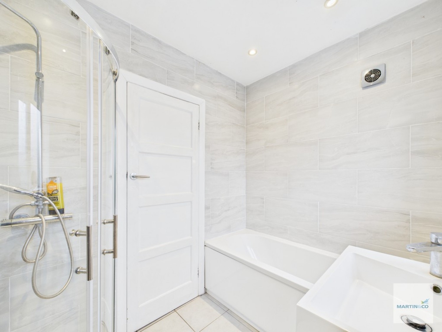 3 bedroom House for Sale Bramcote Lane, Chilwell