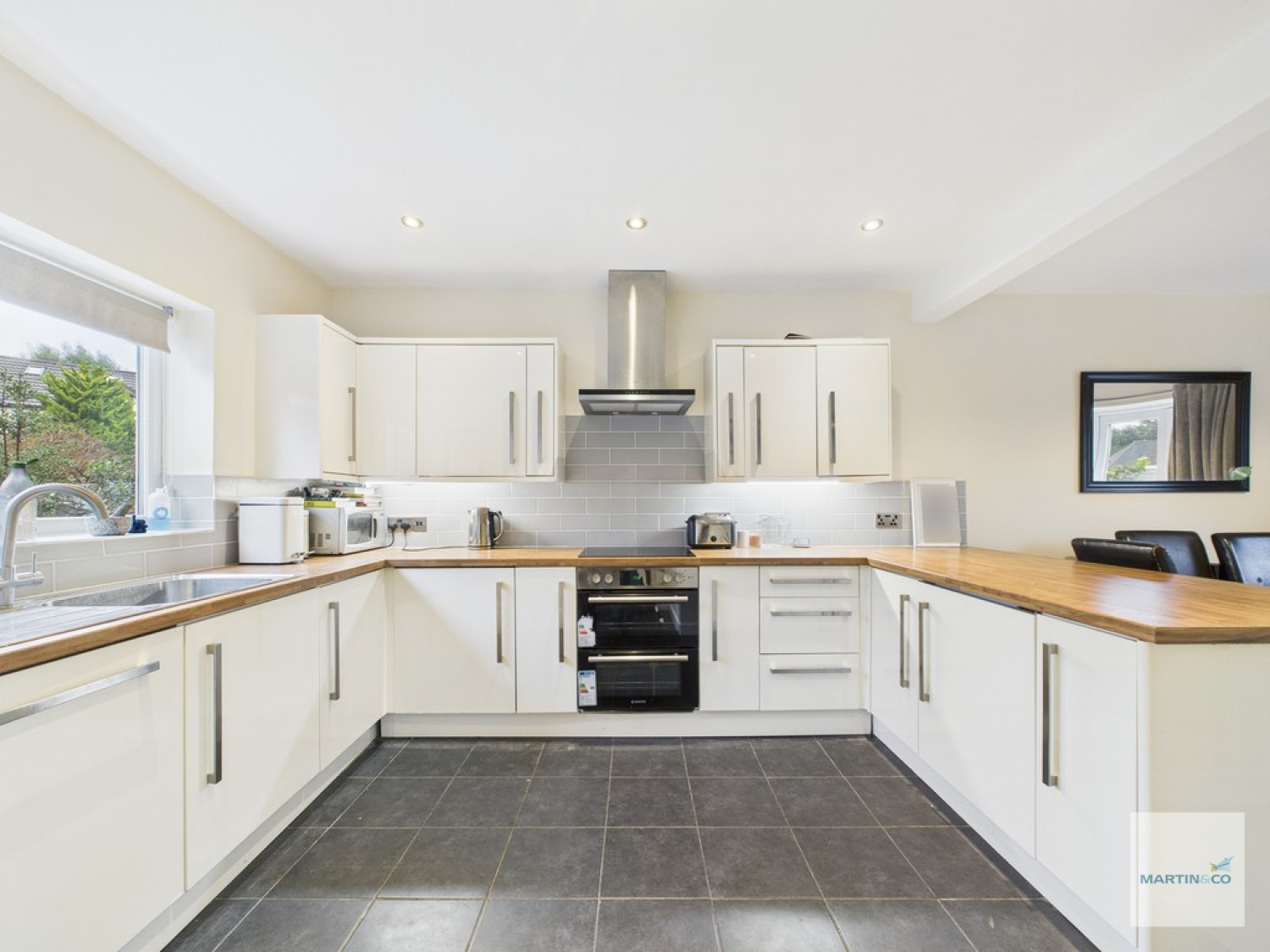 3 bedroom House for Sale Bramcote Lane, Chilwell
