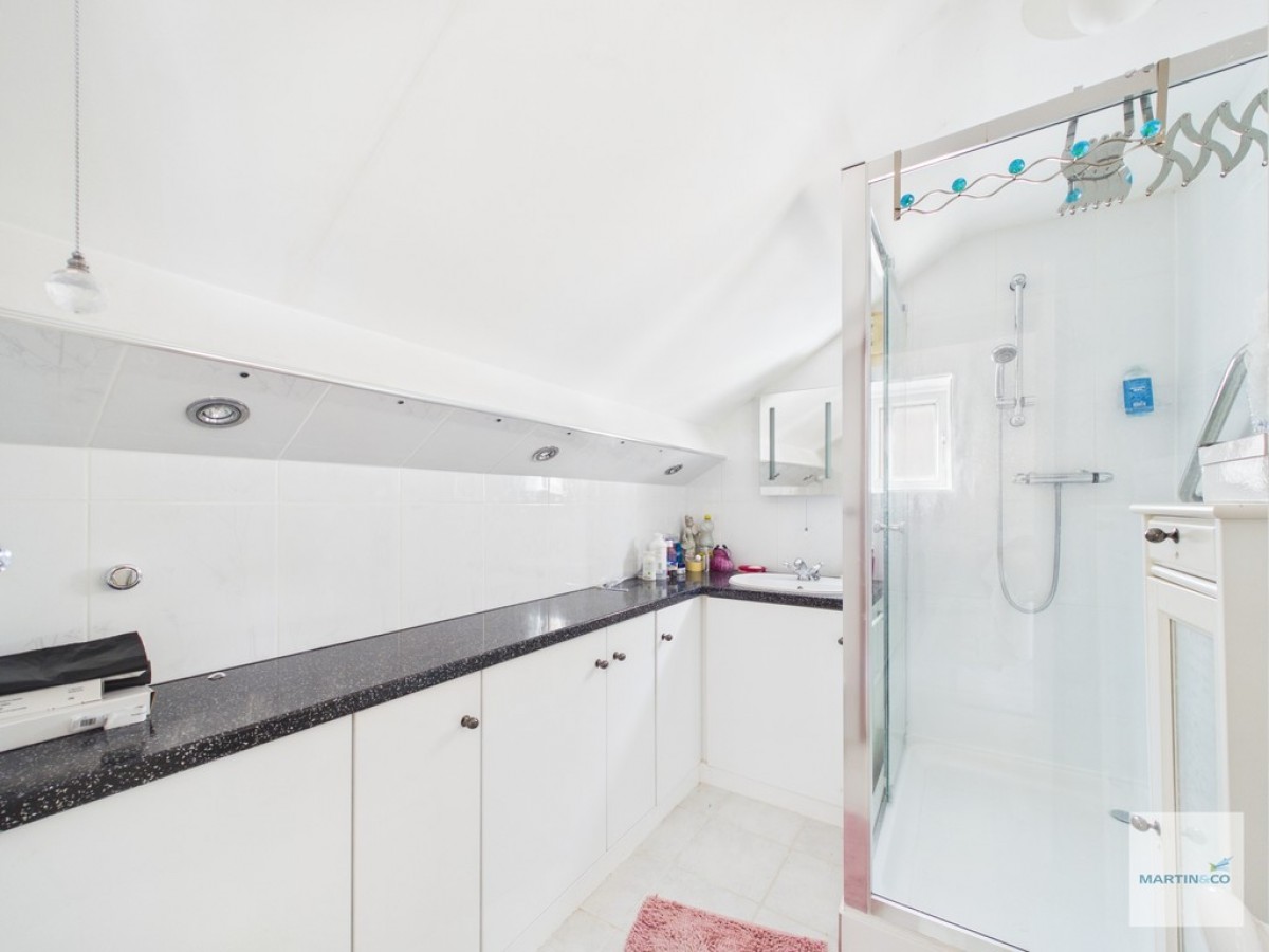 Harcourt Crescent, Nuthall