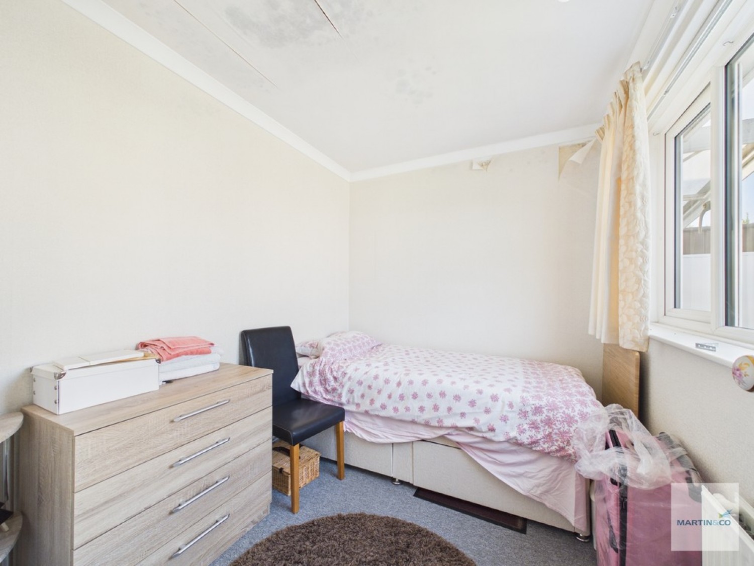 3 bedroom Bungalow for Sale Harcourt Crescent, Nuthall