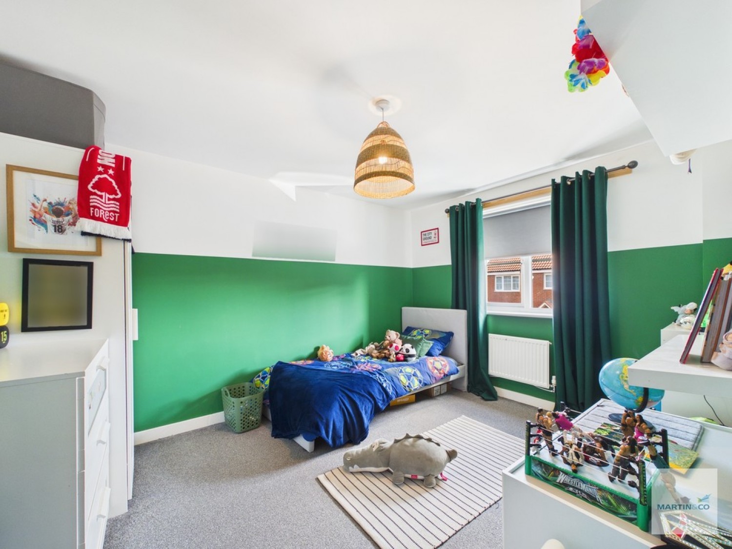 4 bedroom House for Sale Mosquito Grove, Hucknall