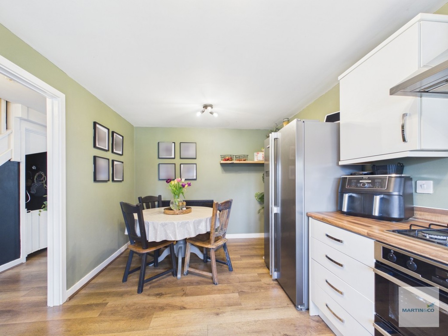 4 bedroom House for Sale Mosquito Grove, Hucknall