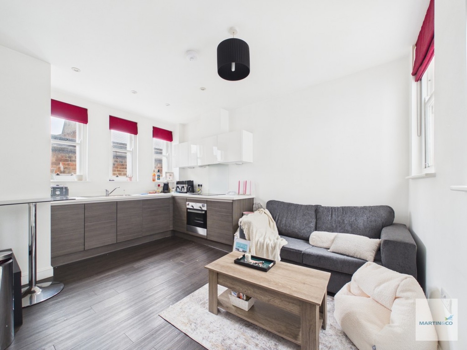 1 bedroom Flat for Sale Drapers Bridge, Hounds Gate