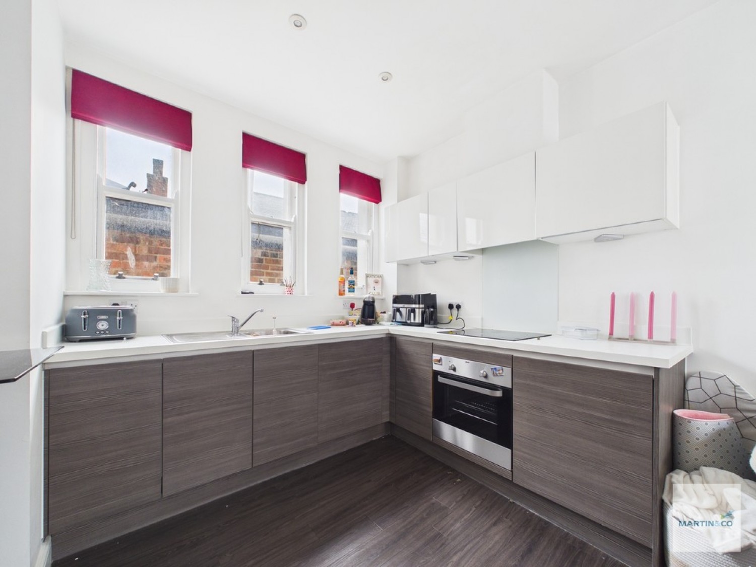 1 bedroom Flat for Sale Drapers Bridge, Hounds Gate