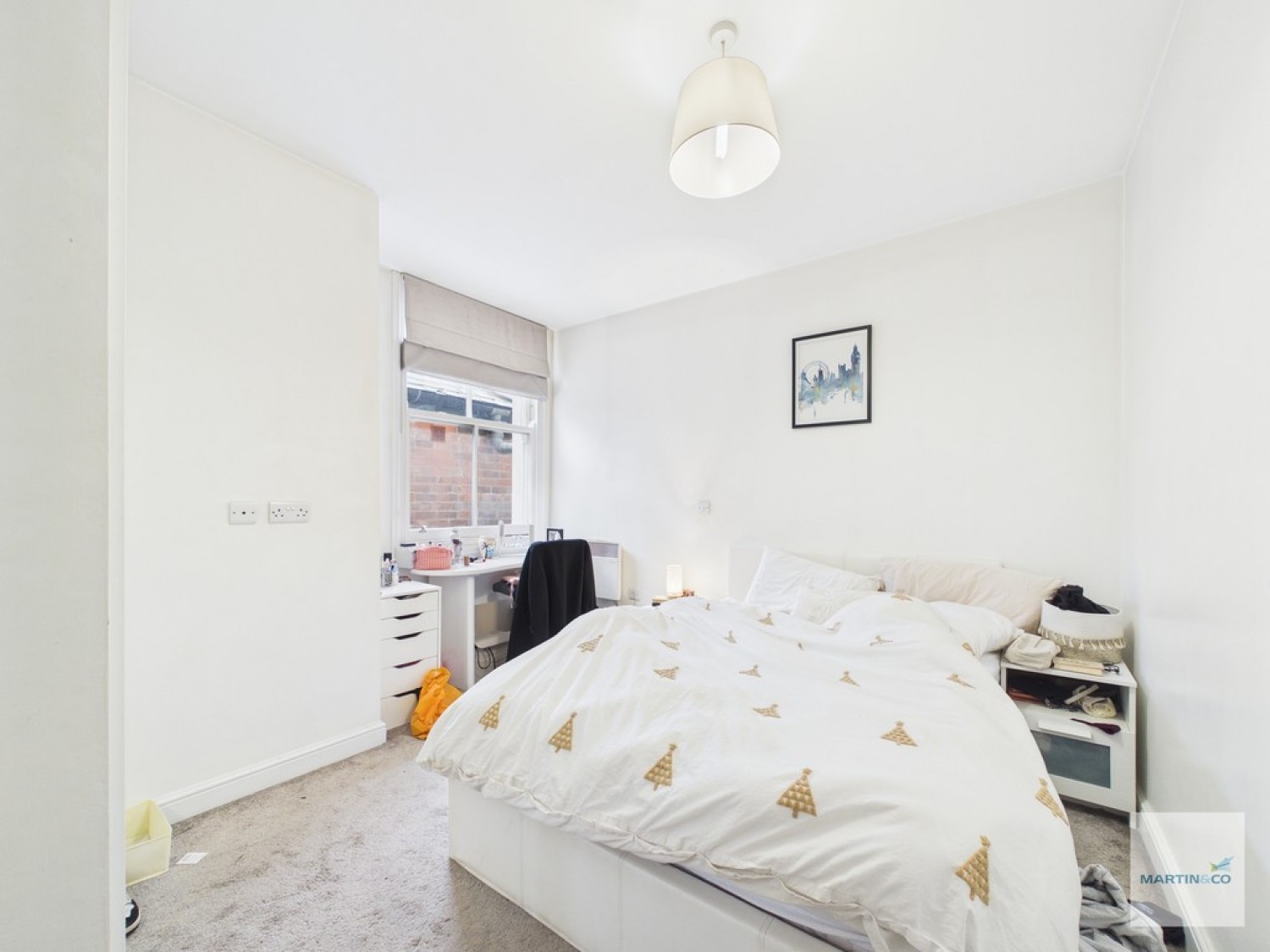 1 bedroom Flat for Sale Drapers Bridge, Hounds Gate